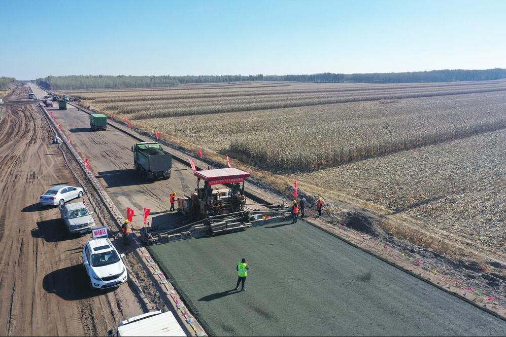长路通坦途中国铁建大桥局长太高速公路项目推进管理升级纪实