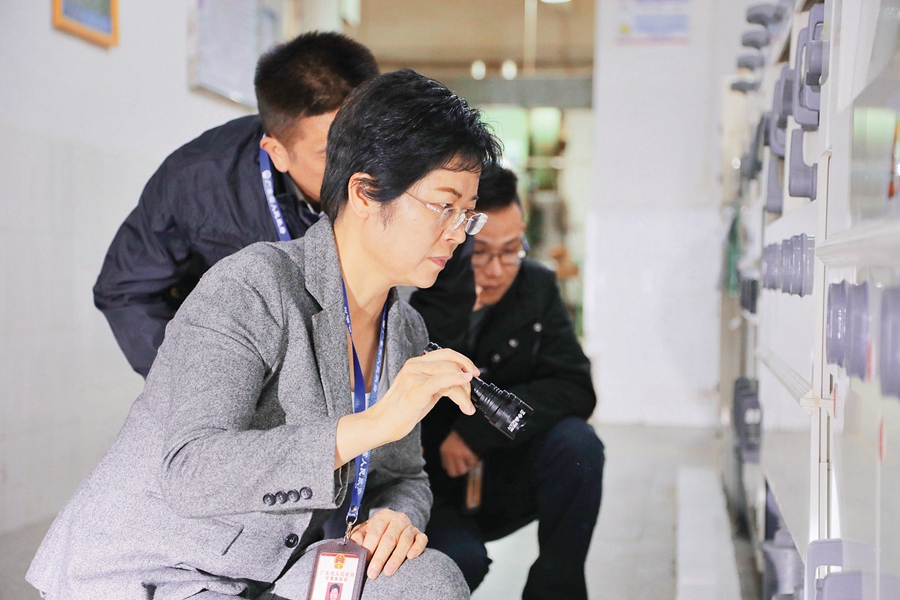 "最美公务员"张敏:一腔赤诚献环保 一片丹心系民生