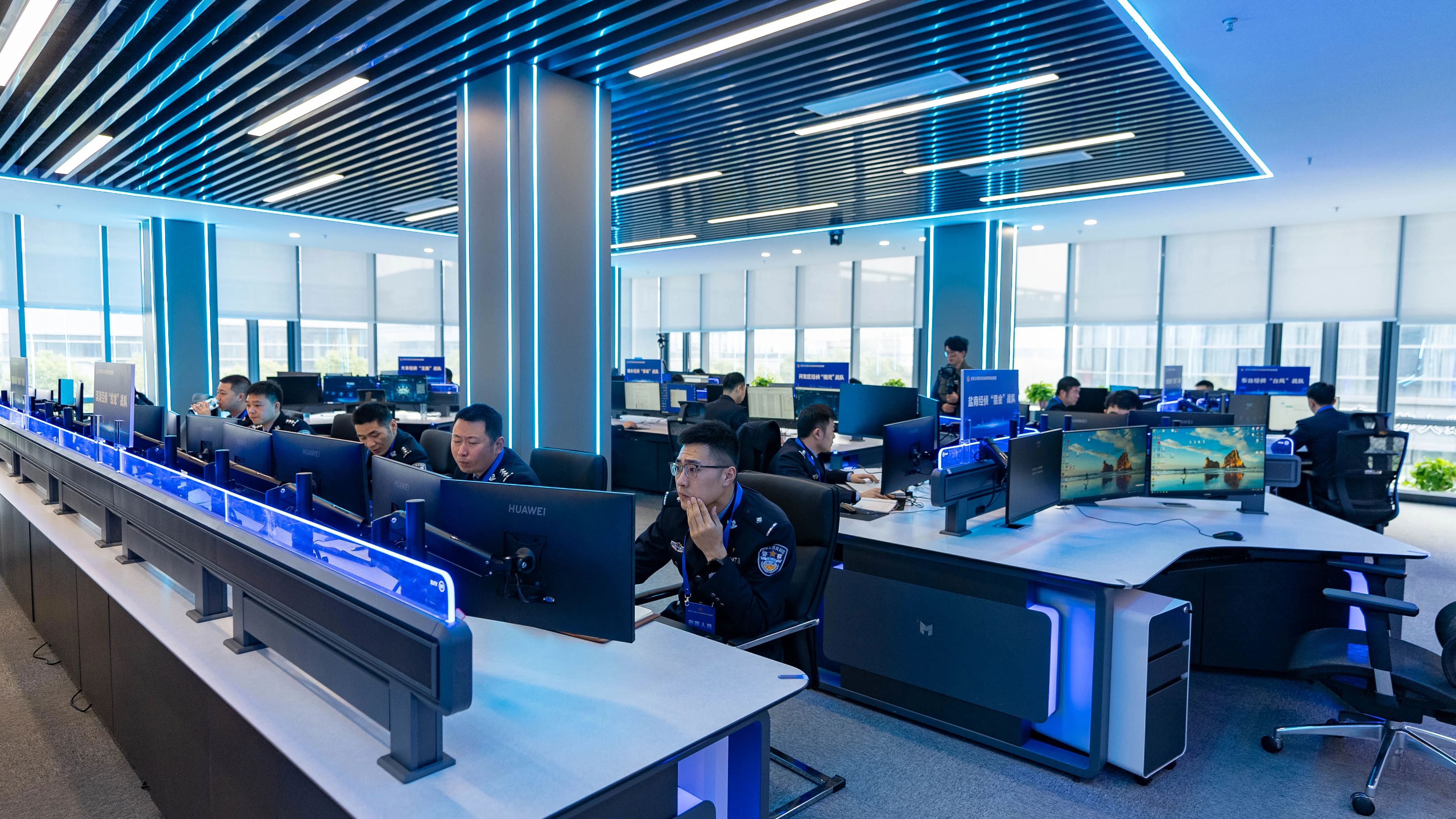 不一样的竞技场,快来围观经侦蜀黍如何"数海寻踪"