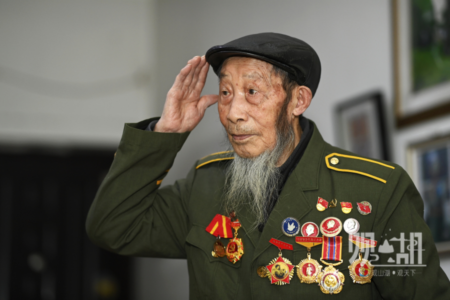 听昨天的故事抗美援朝老战士王兴顺不打胜不行咋个都要打赢