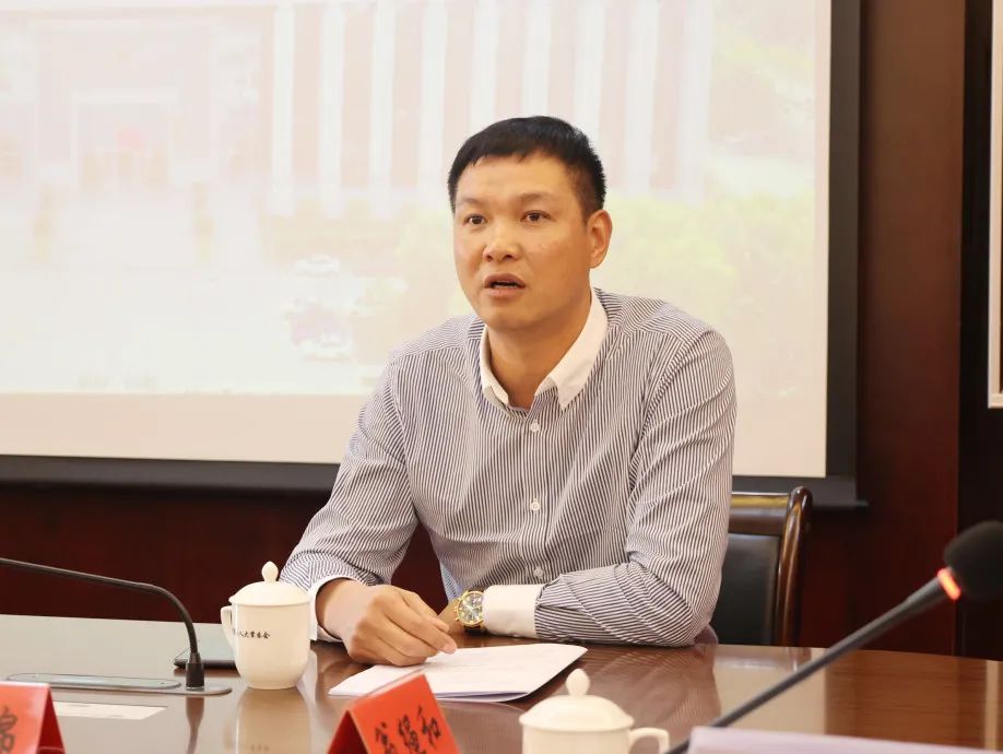 福州中院赵彦邦副院长一行赴闽侯征求部分市人大代表意见建议