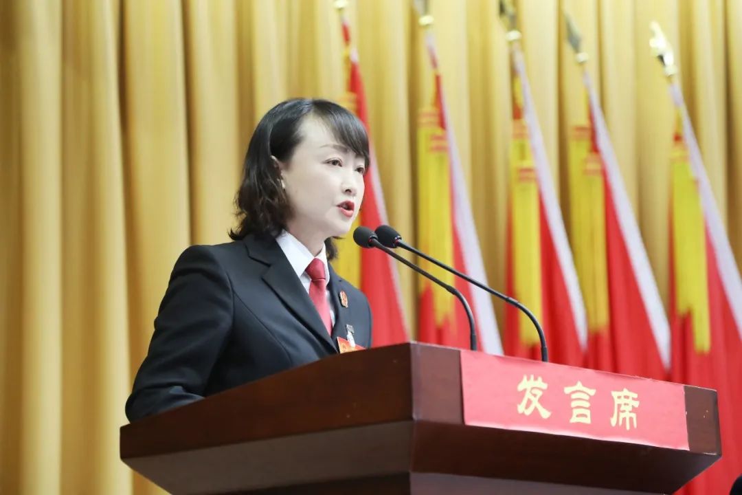 【聚焦两会】李姣同志当选石棉县人民法院院长!