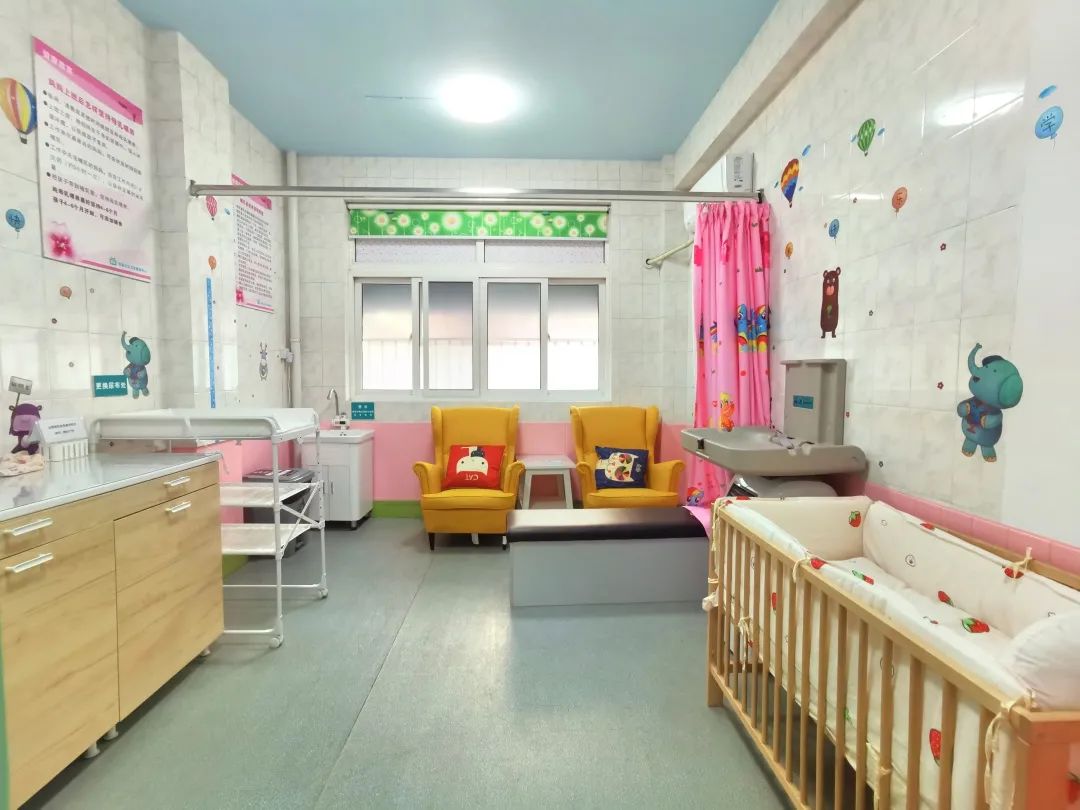 【我为群众办实事】爱心妈咪小屋,传递十平米的母爱