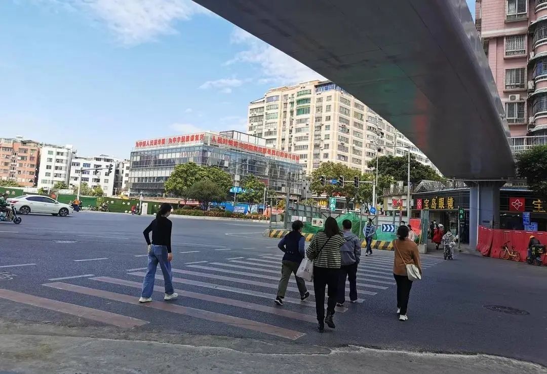 通行提速广州大道北12座天桥建成