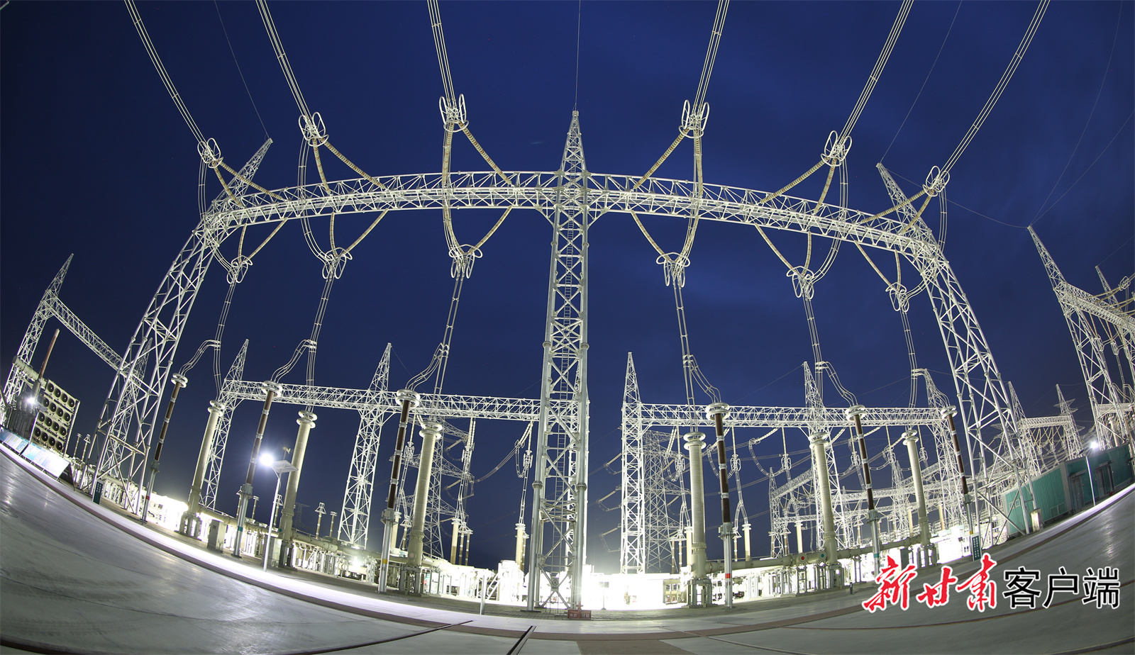 800千伏祁连山换流站.