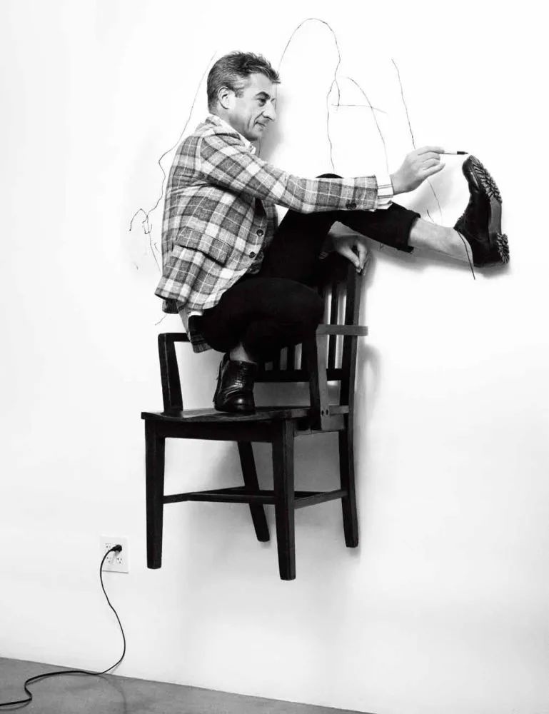 专访mauriziocattelan生命中最好的东西都是免费的