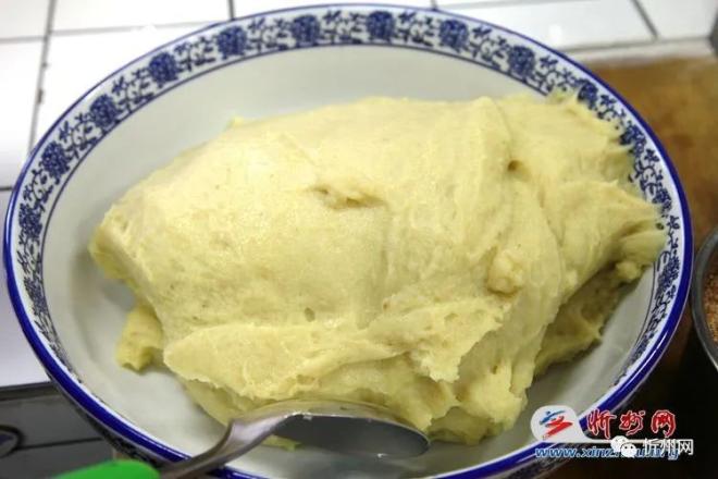 忻州古城特色美食之捣拿糕