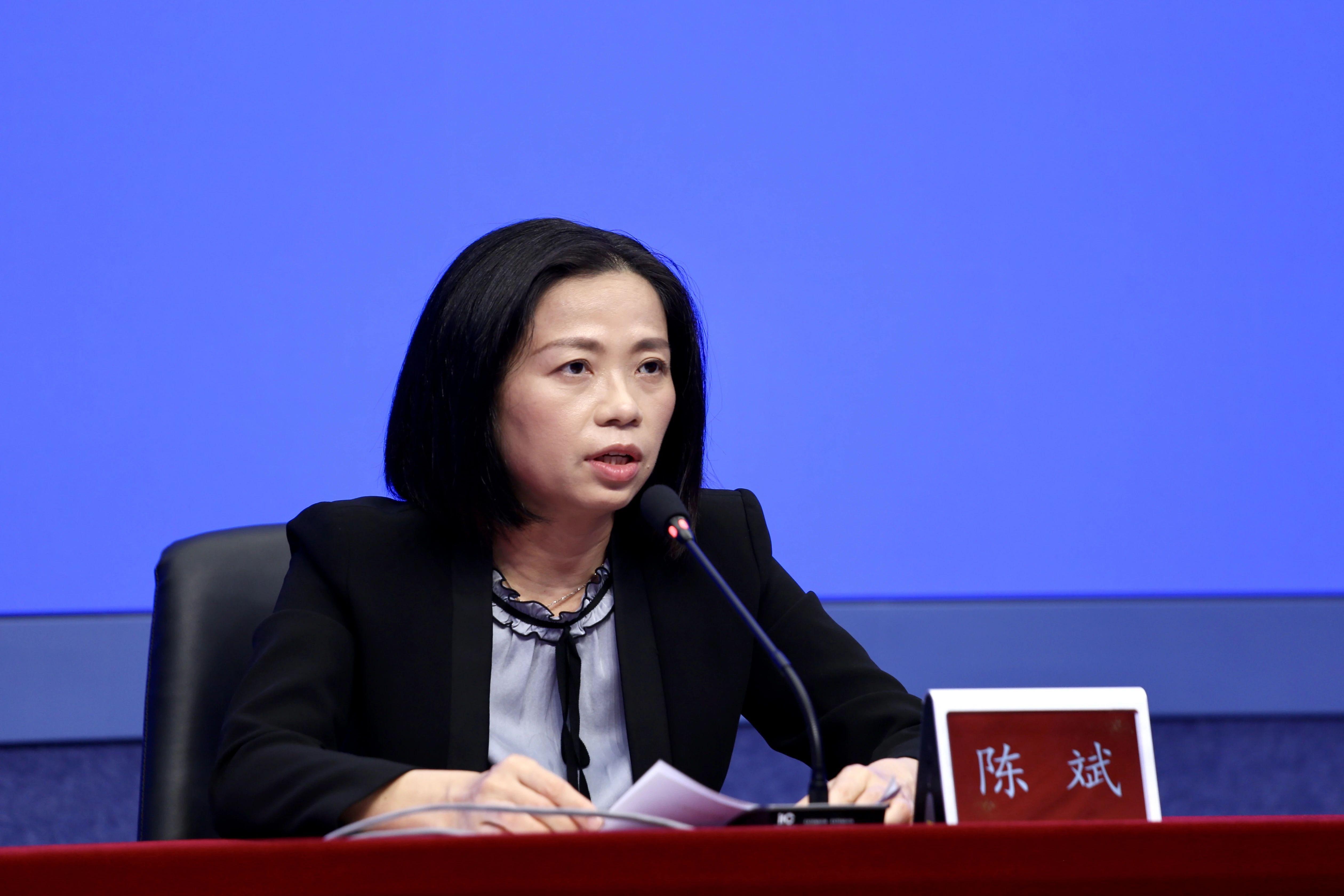 广州市卫生健康委副主任陈斌通报,广州市昨天通报的一例境外输入无