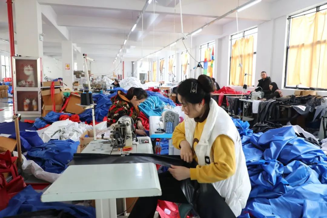 椒江小帐篷撑起大温暖