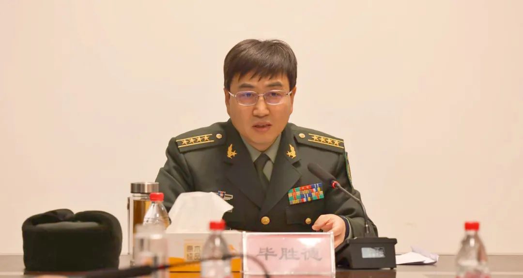 市委常委,军分区政委毕胜德就当前重点工作到新华区调