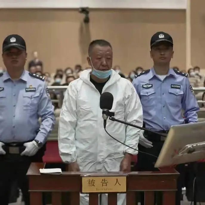 聚焦两会看兰法咆哮式公布兰州法院五年大事件请速集合