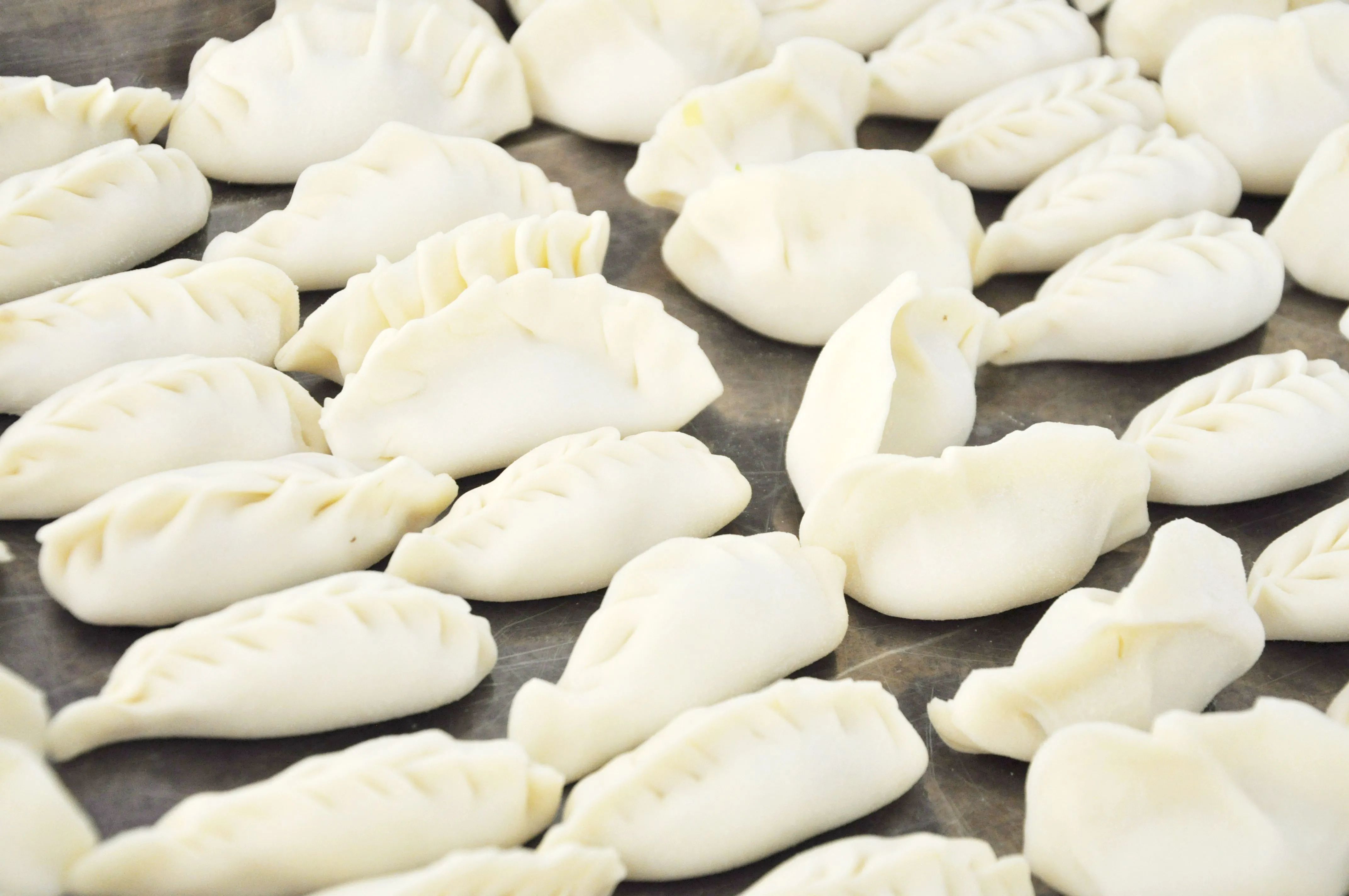 好吃不过饺子温暖不过集体安铁法院举行包饺子迎冬至活动