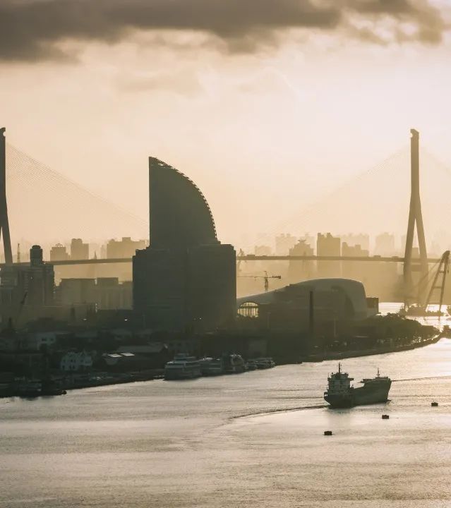 建筑光影:上海历史建筑与历史风貌区摄影赏析