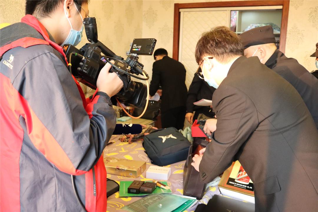 我为群众办实事常州法院冬季攻势执行现场直播活动阳光执行全民直击抓