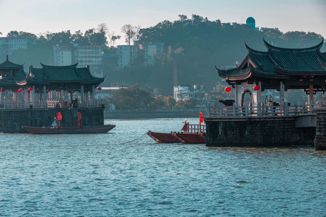 它可能是"潮汕味"最浓郁的城市走近之后,哦豁,不得了乍看之下不甚起眼