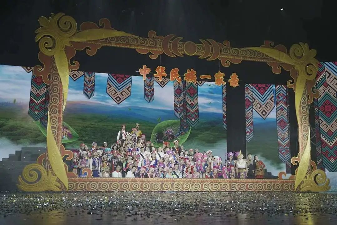 作 者 | 臧灵/文 李慕捷 图/视频编 辑 | 曹琦涵监 审 | 胡雪英