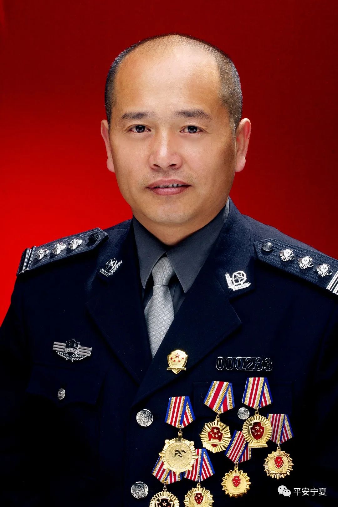 政法英模丨王建雄隔空对话真相的老干探