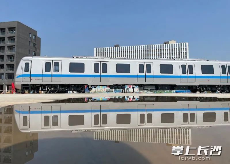 长沙双喜临门地铁6号线通车7号线开工