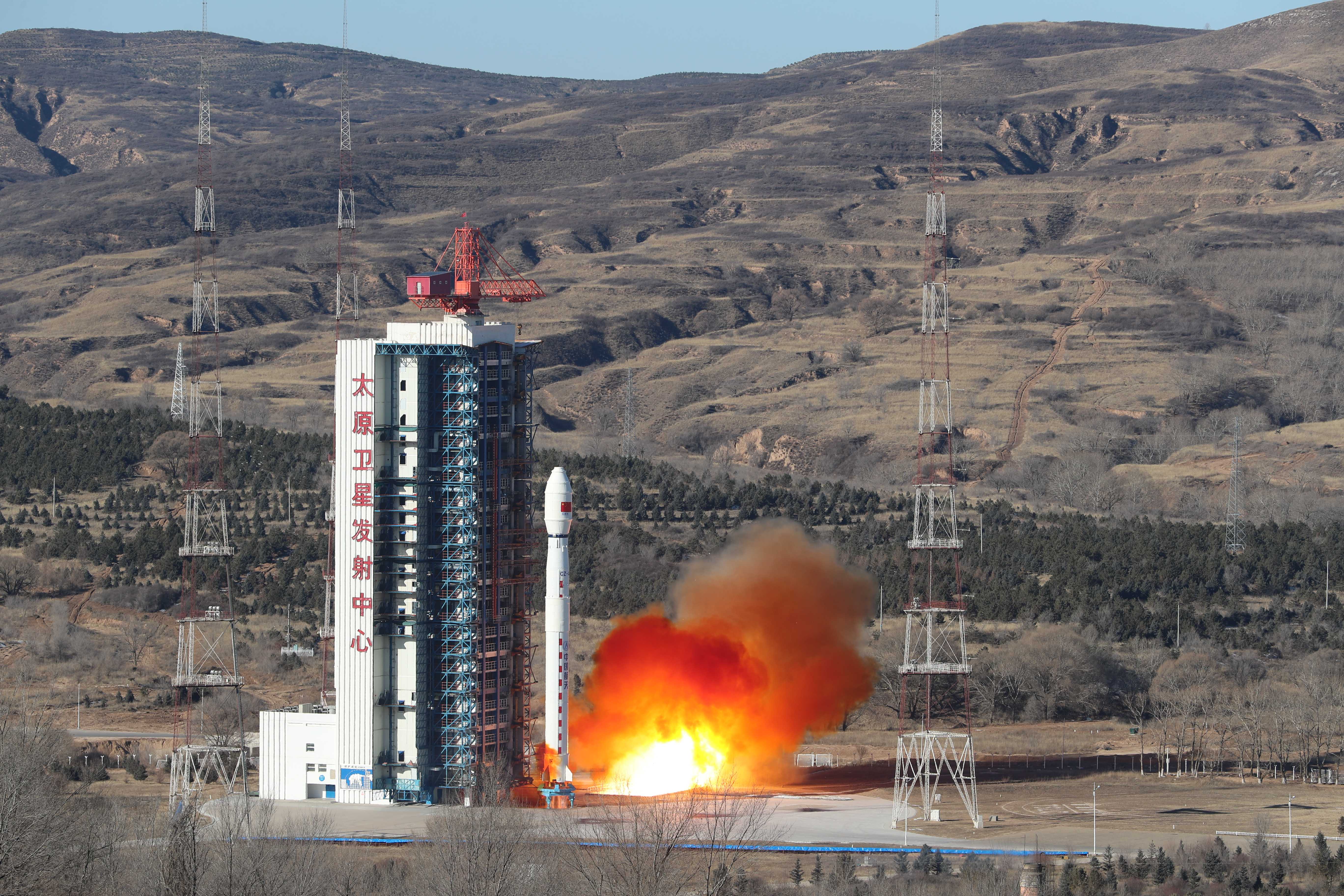 北京时间2021年12月26日11时11分,我国在太原卫星发射中心用长征四号