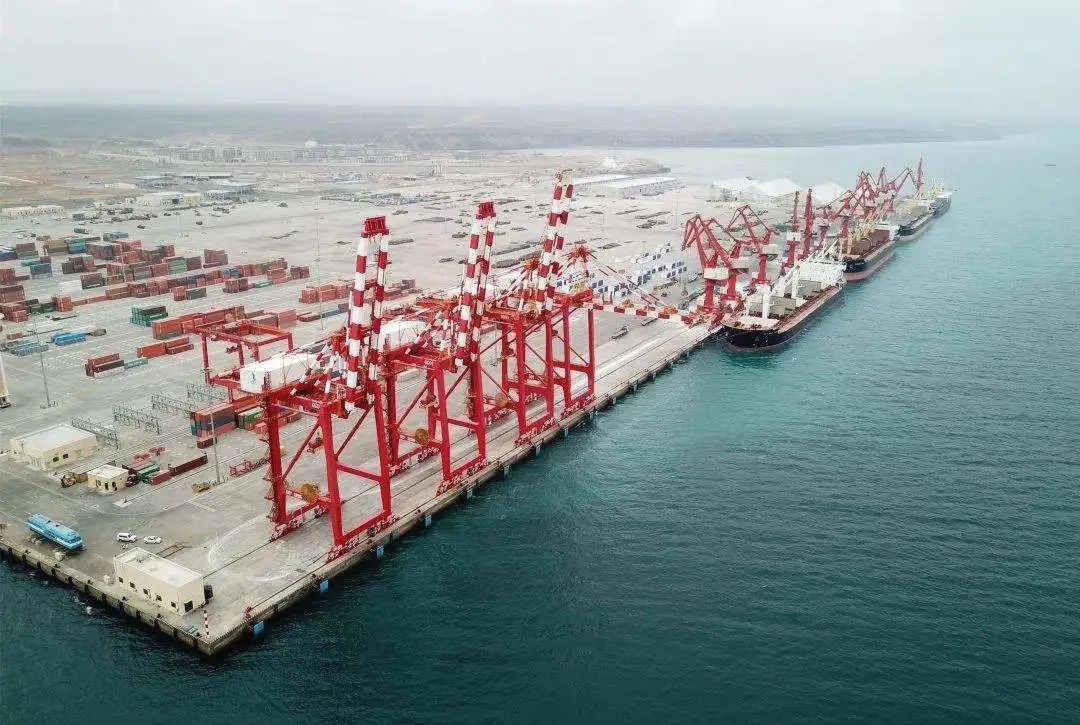 打造了亚非欧市场重要连结点——吉布提多哈雷多功能港口.