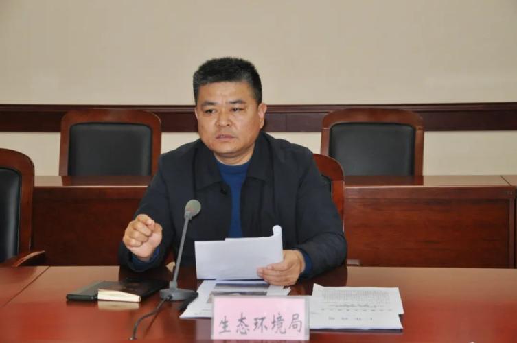 葛富义要求,各级各部门主要负责人要强化守土有责意