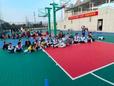 桐庐县文正小学首届三正杯班级篮球联赛纪实