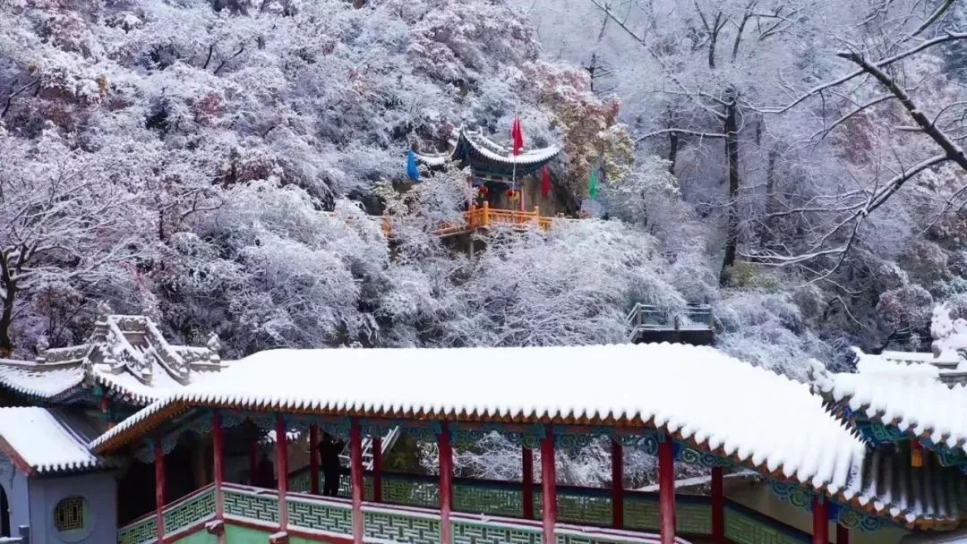兴隆山雪景图片