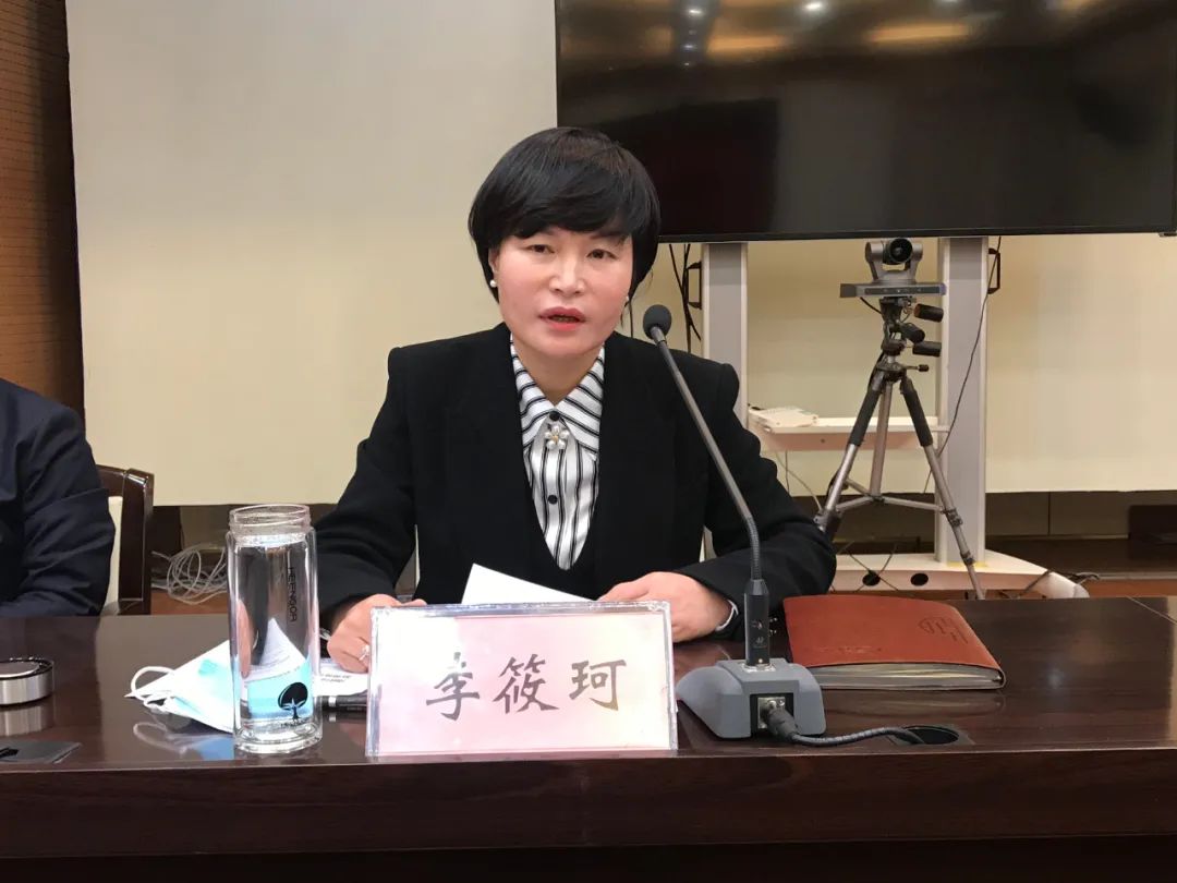 卧龙区召开双节期间疫情防控工作暨国家卫生城市复审整改会