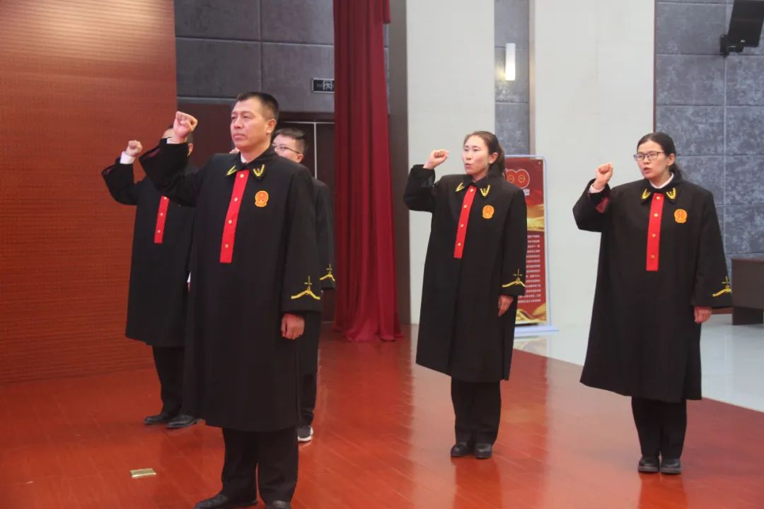 新起点新使命红寺堡法院举行2021年入额法官宣誓仪式
