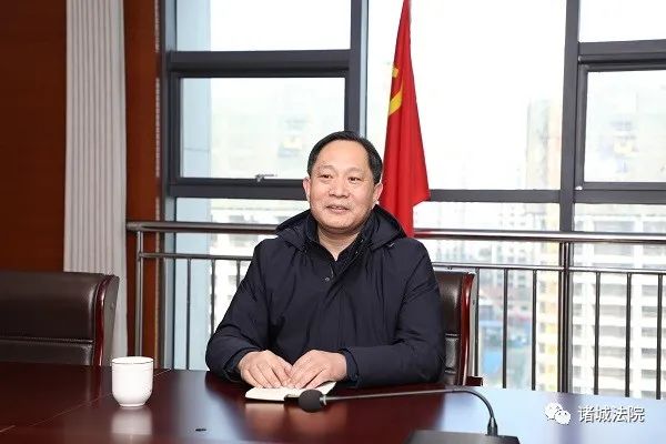 院党组书记,代院长张同文主持会议并讲话,院领导班
