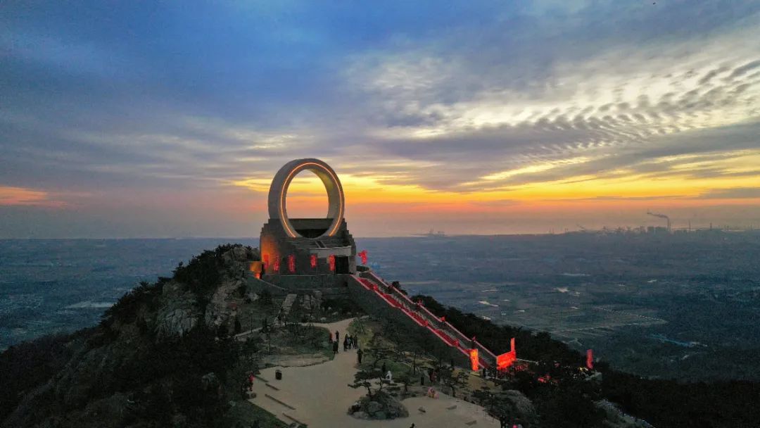 在奥林匹克水上运动公园太阳广场,"活力日照 精彩省运"2022第二届祈福