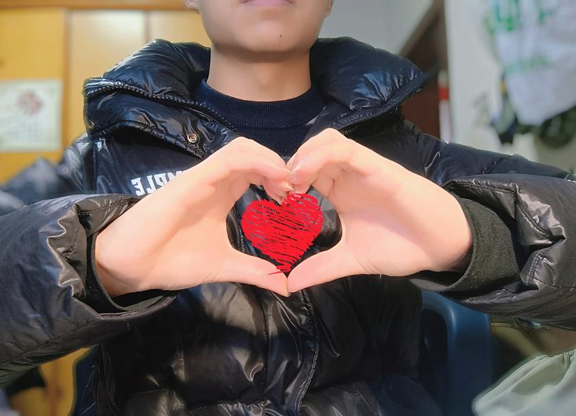 向新的星辰大海出发心中有梦 眼中有光我们继续与爱同行走过2021年