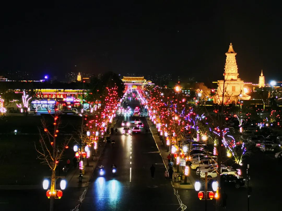 正定古城灯光夜景时间图片