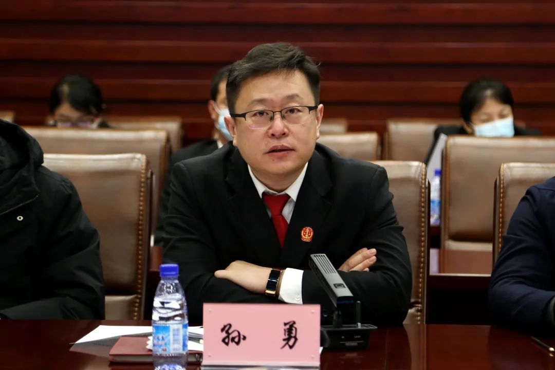 鸡西中院召开各基层法院党组书记述责述廉专题党组(扩大)会议