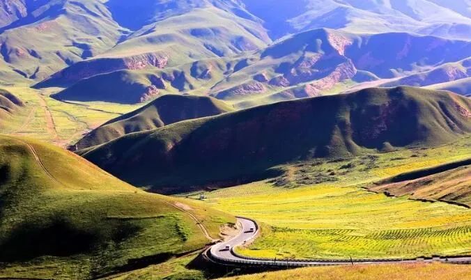 丹霞神韵卓尔山