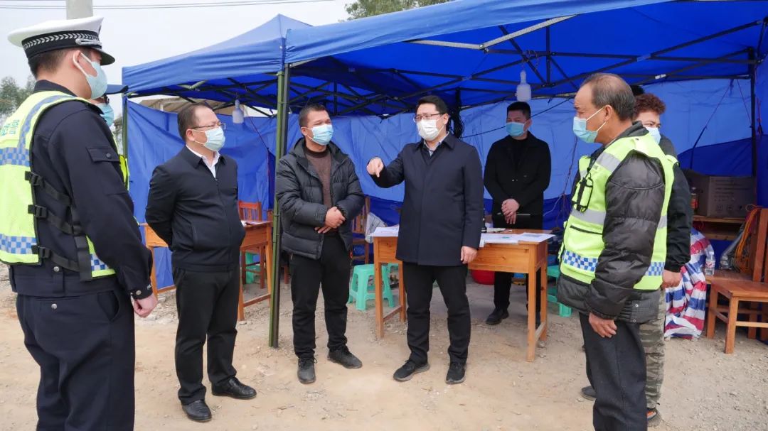 沈国章持续检查指导疫情防控工作