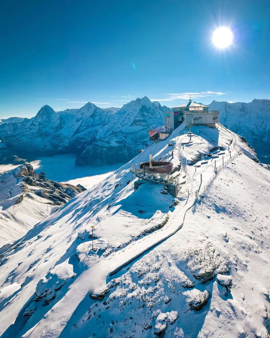 来瑞士雪朗峰体验完美冬季