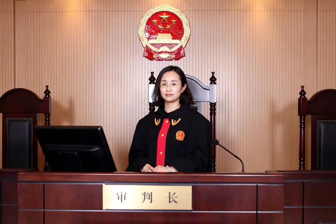 喜讯丨我院民一庭庭长朱海兰获评全国法院先进个人