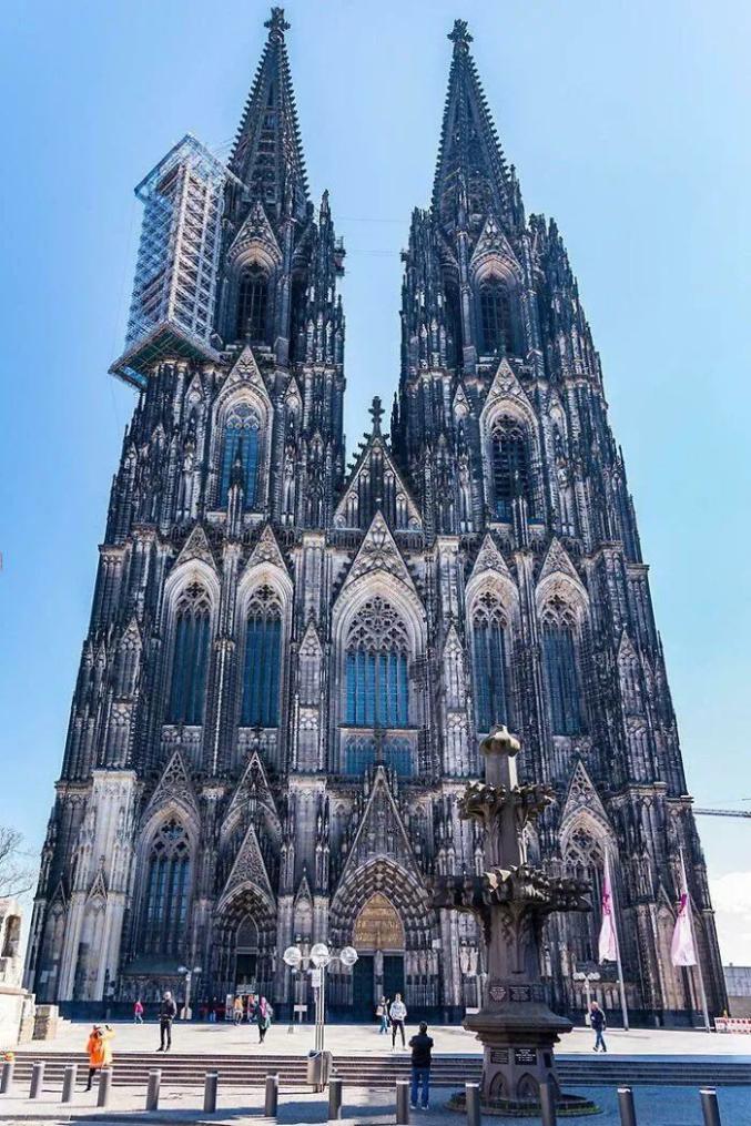 946.jpg