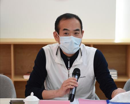 张谦主任就2021年全市法院的工作情况进行了汇报,总结了深圳市两级