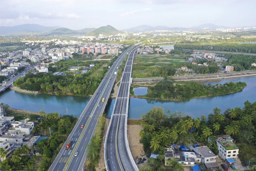 近期將通車海南環島旅遊公路土福灣至海棠灣通道工程完工