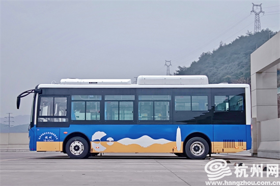 杭州即将投入运营一批新公交车车身图案亮点纷呈