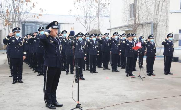 运河监狱举行第二个中国人民警察节升旗仪式