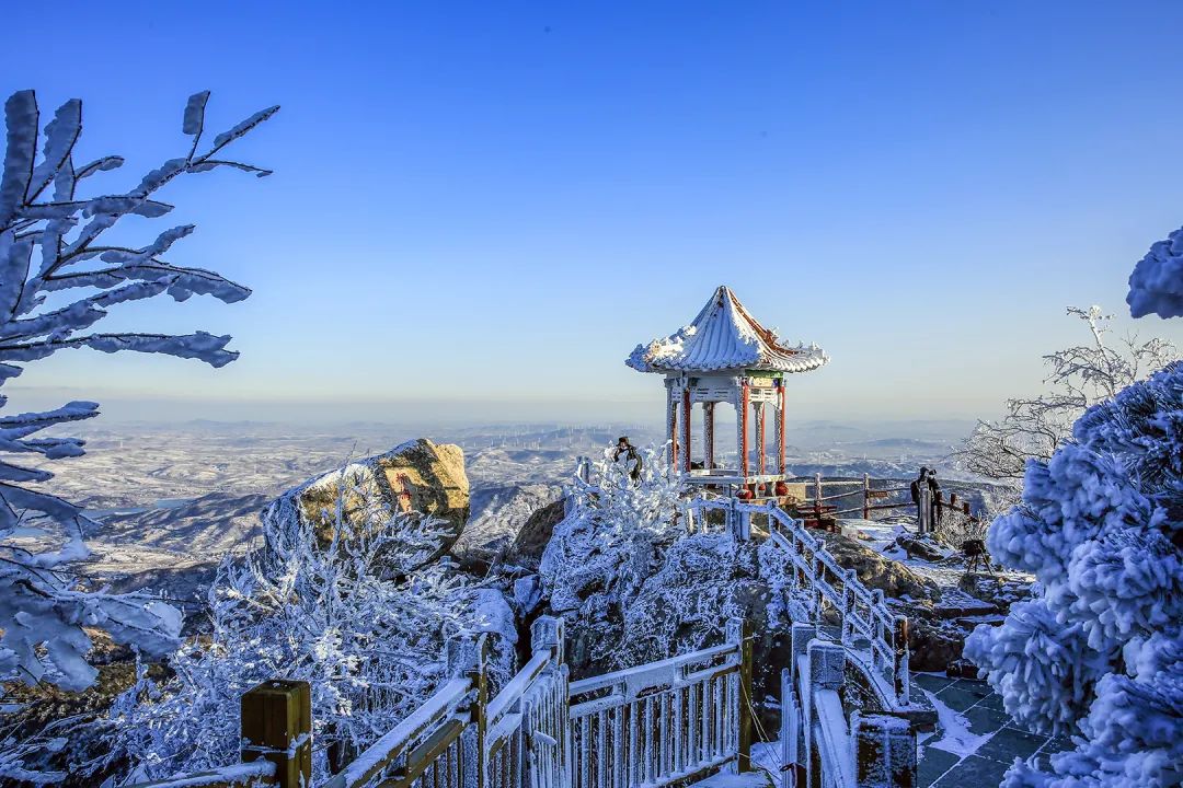 沂山霧凇丨仙境裡的玉樹銀花登上全省旅遊top榜如今美出新高度