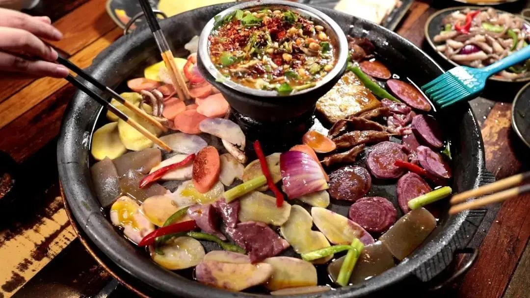 乡游黔中纳雍县小屯村丨冬季漫漫美景无限来这个彩色村寨约起