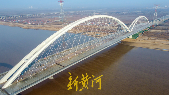 医学大道跨黄河大桥图片