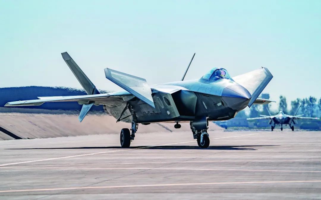 独家歼20试飞揭秘