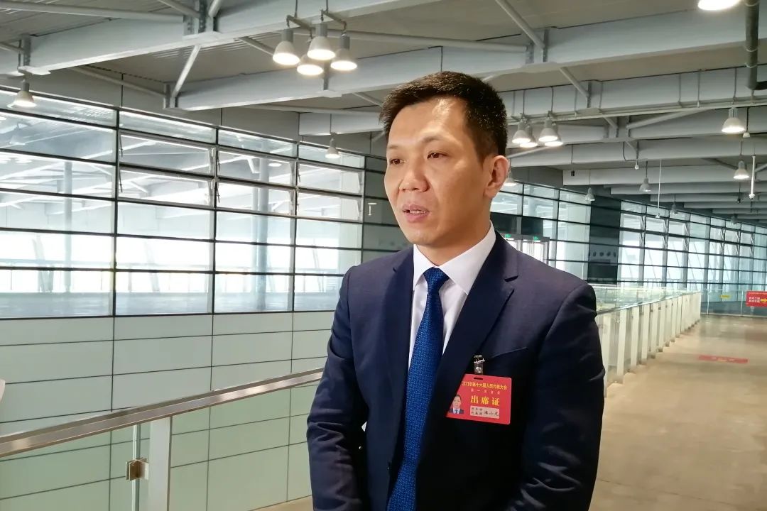 对外讲好侨乡故事对内做好自身发展潘小龙表示,作为归侨创业青年代表