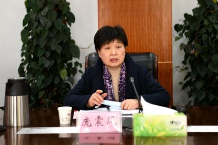 南阳中院:市人大常委会副主任庞震凤到院调研优化营商环境工作_澎湃号