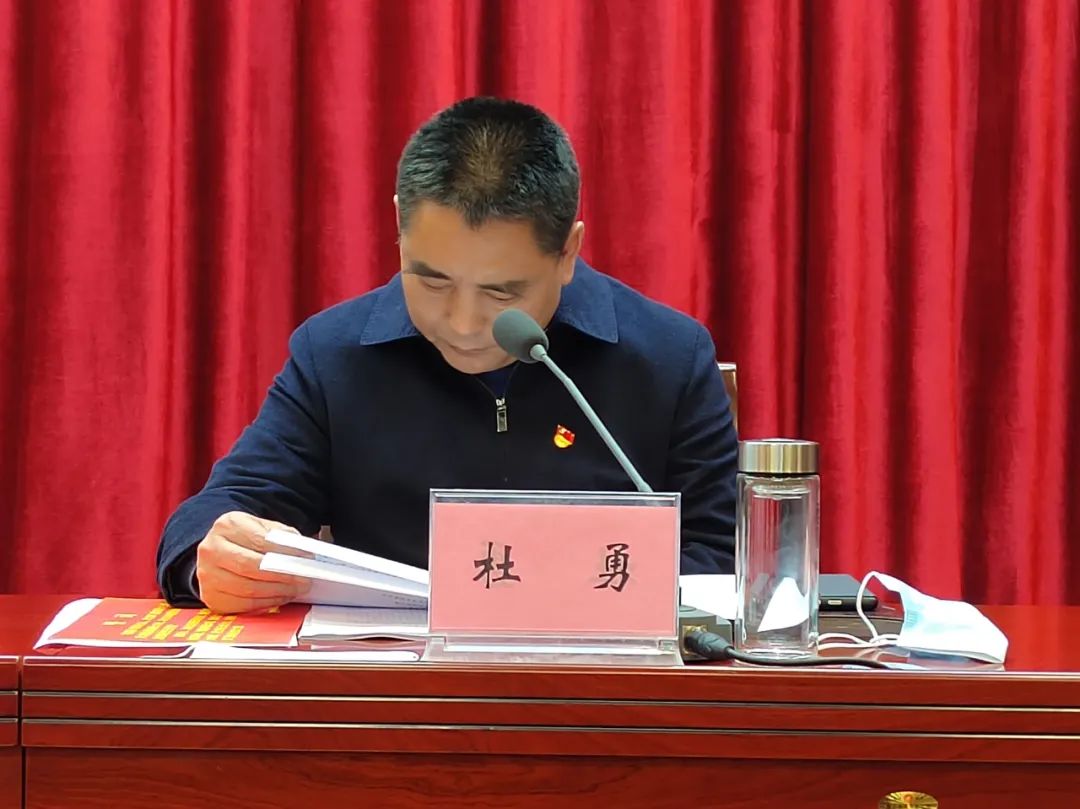 区委书记吕志刚四个灵魂拷问直击干部心灵锻造四型干部